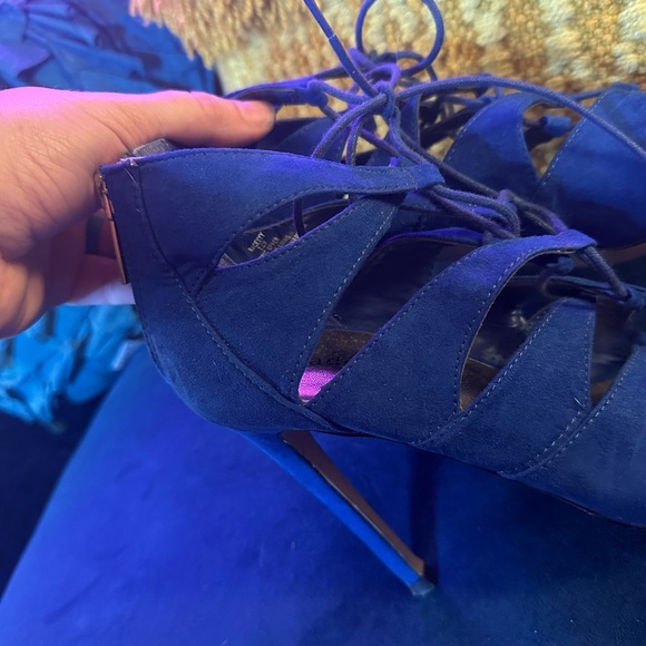 Blue Suede HOT Madden Girl Stilettos Sz 7.5 - Picture 8 of 13
